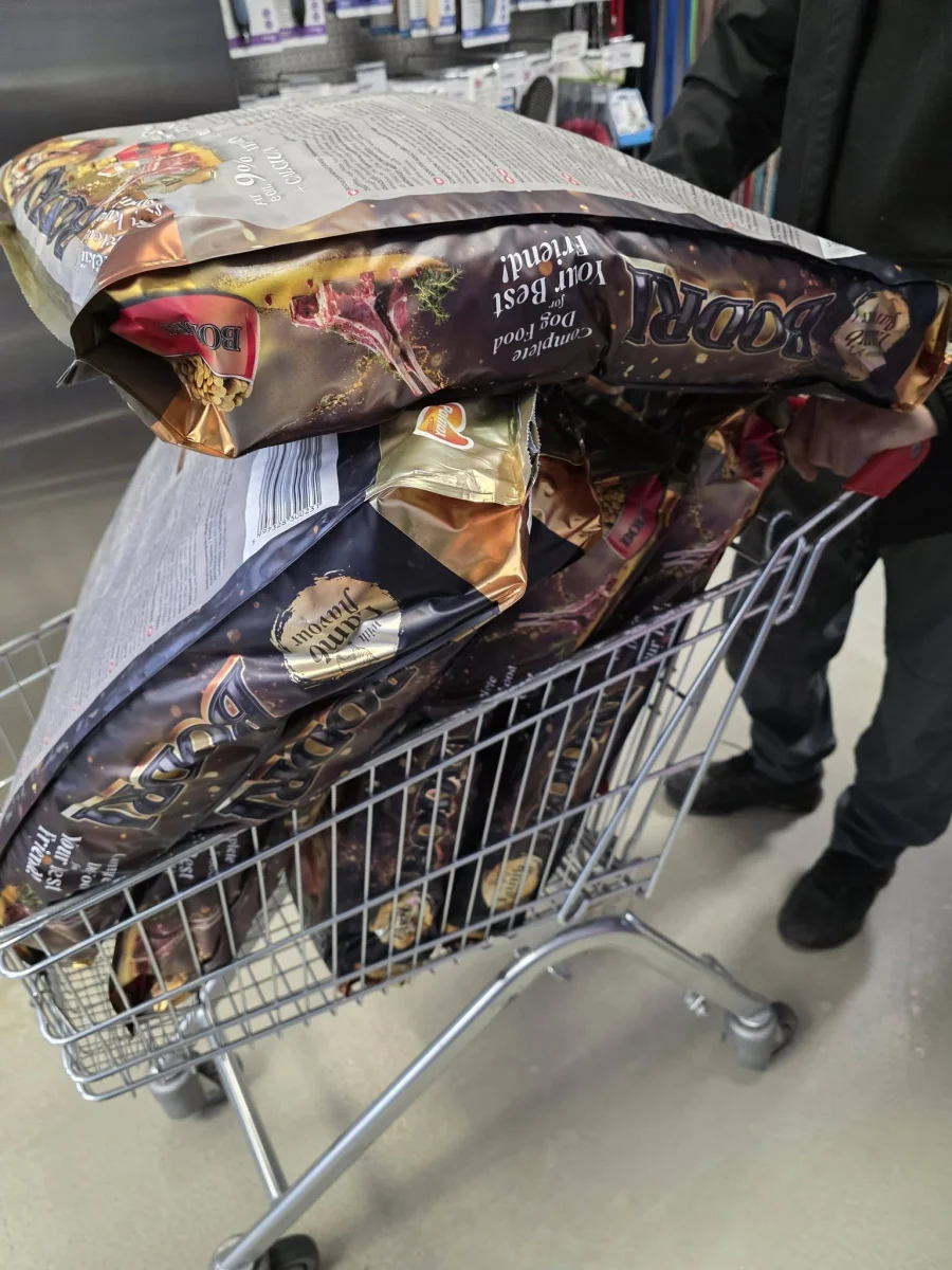 🐾🚨 S.O.S. – ELFOGYOTT A TÁP 🚨🐾